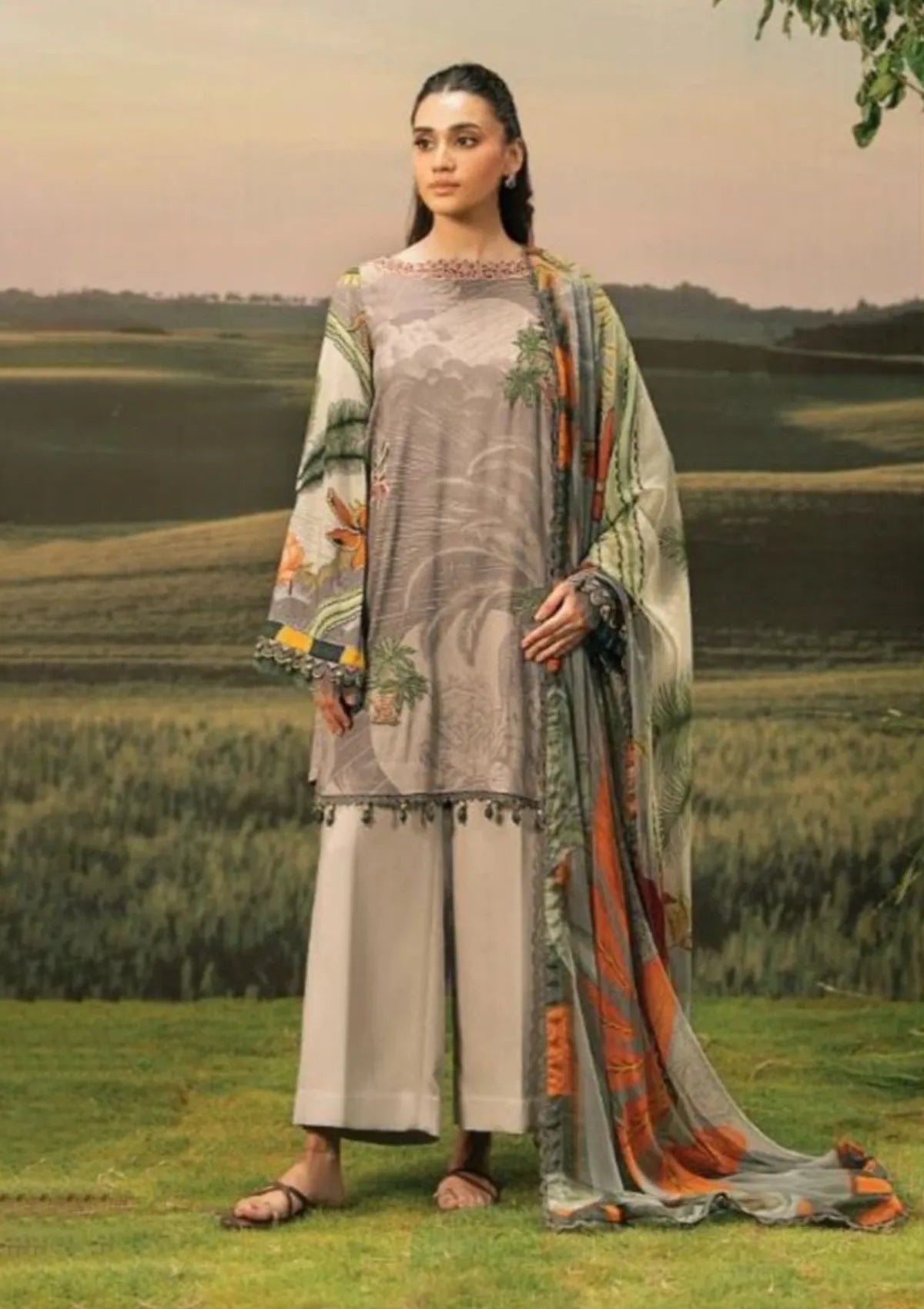 mohsin-saeed-fabrics-is-selling-online-and-in stores-Luxury-daily-wear-wedding-wear-formal-wear-in-budgeted-price-This-product-is-from-maria-b-m-basic-pre-fall25-d-6b-is-available-on-Mohsin-saeed-fabrics-website.