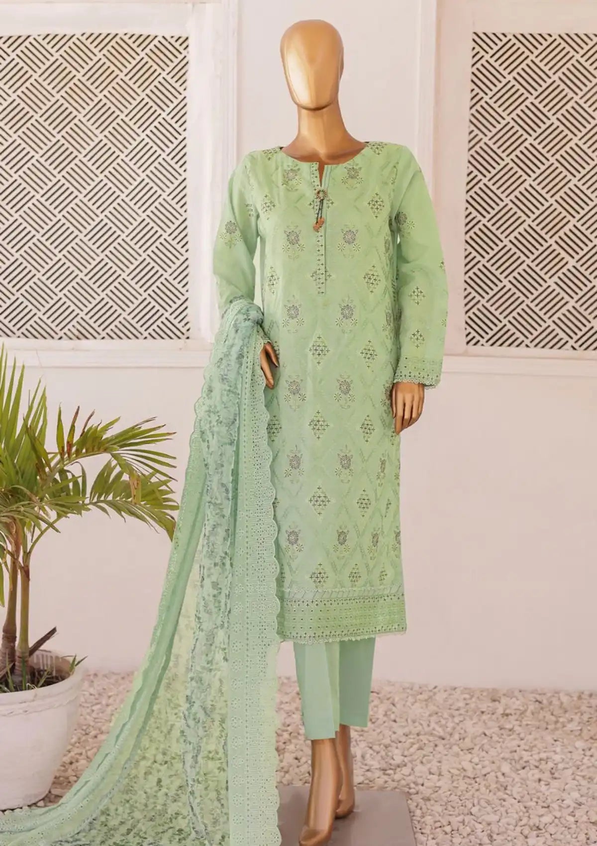 HZ Majestic Luxury Emb Lawn'24 MEC-05 - Mohsin Saeed Fabrics