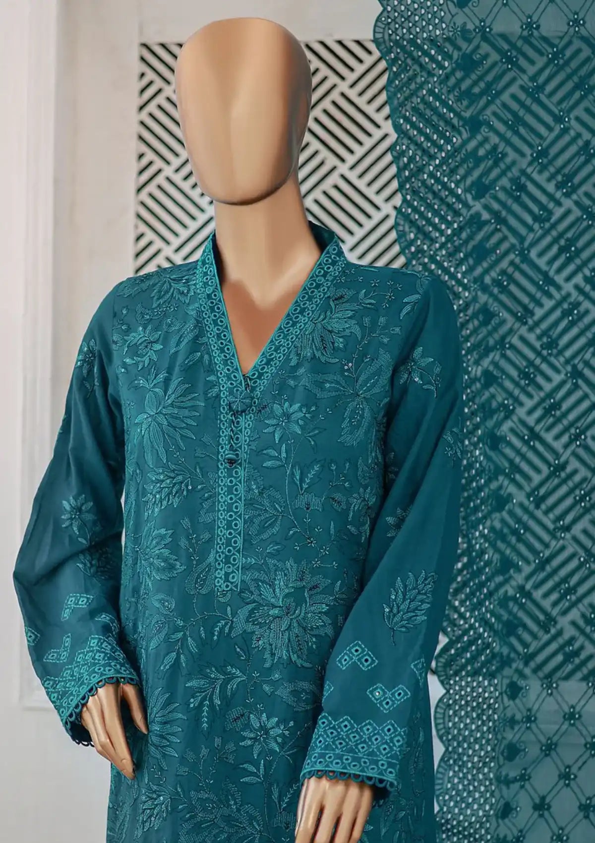 HZ Majestic Luxury Emb Lawn'24 MEC-10 - Mohsin Saeed Fabrics
