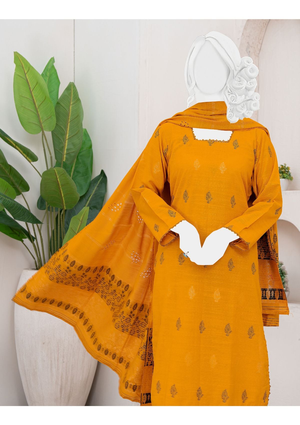 Mehwish Emb Khaddar'24 D-30225