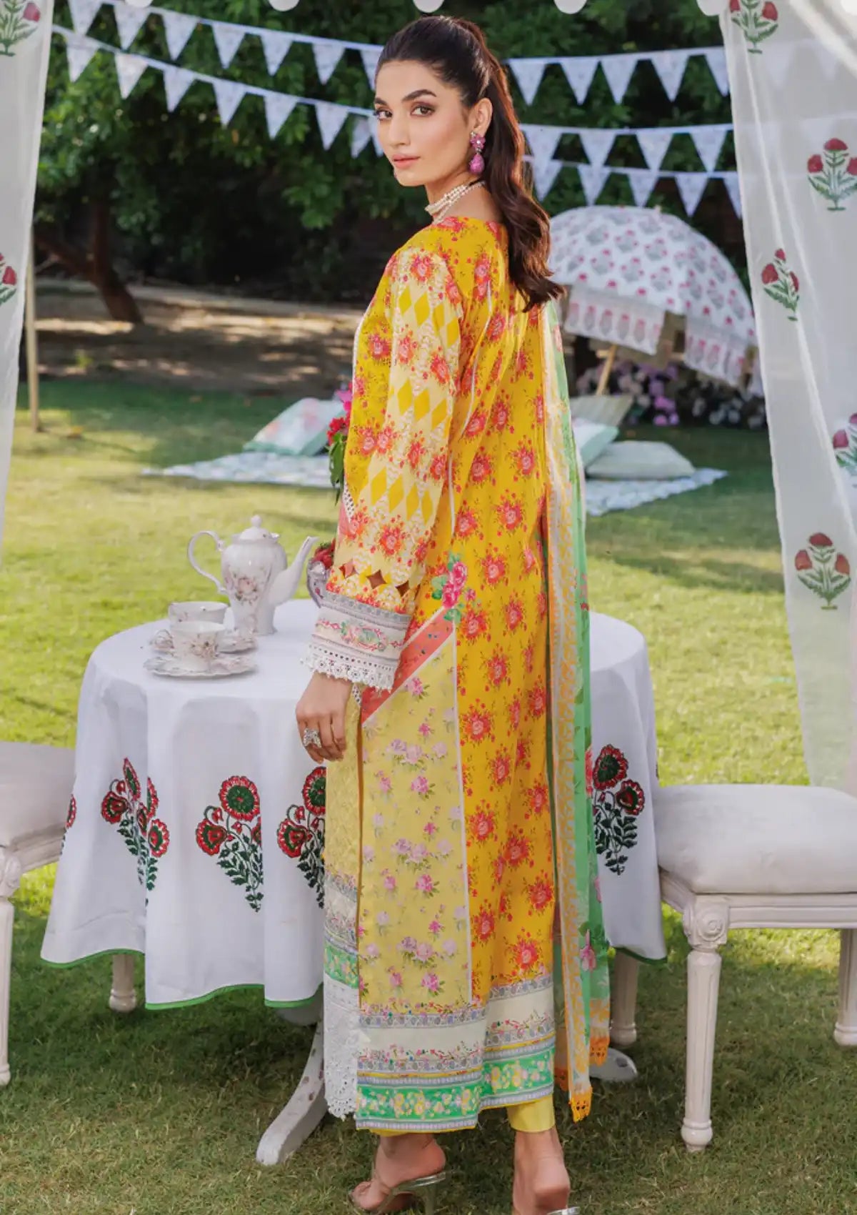 Rajbari Printkari Exclusive'24 D-01-A - Mohsin Saeed Fabrics