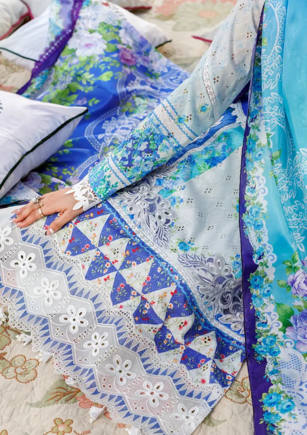 Rajbari Printkari Exclusive'24 D-04-B - Mohsin Saeed Fabrics