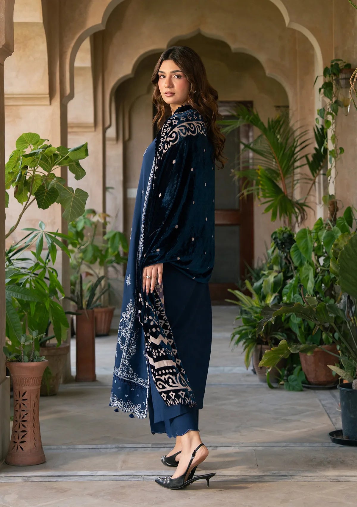 Raaya Plush Edit'26 - MIDNIGHT BLUE