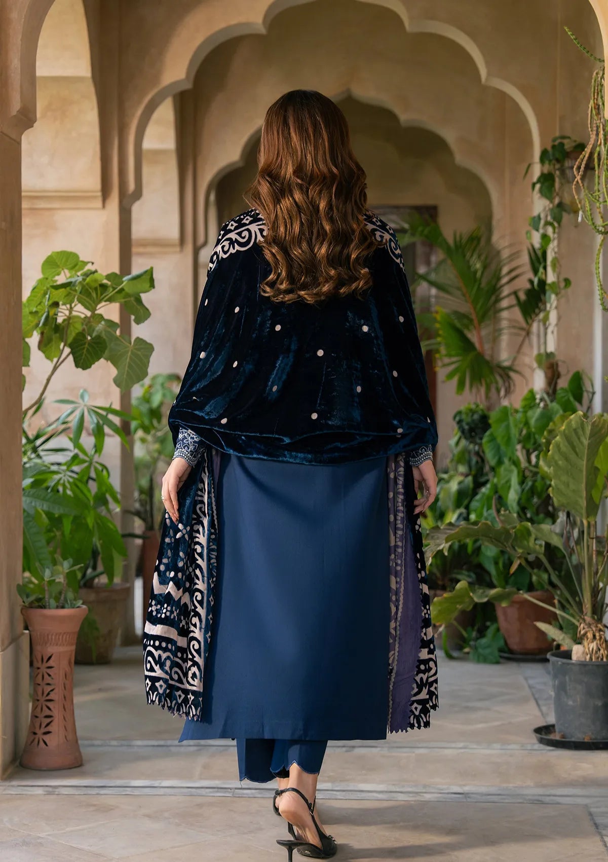 Raaya Plush Edit'26 - MIDNIGHT BLUE