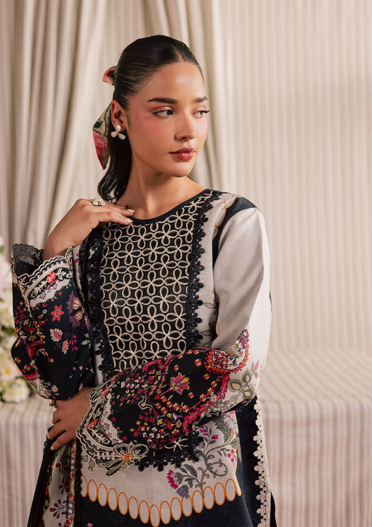Mahnur Jahaan Lawn'26 MJ-01