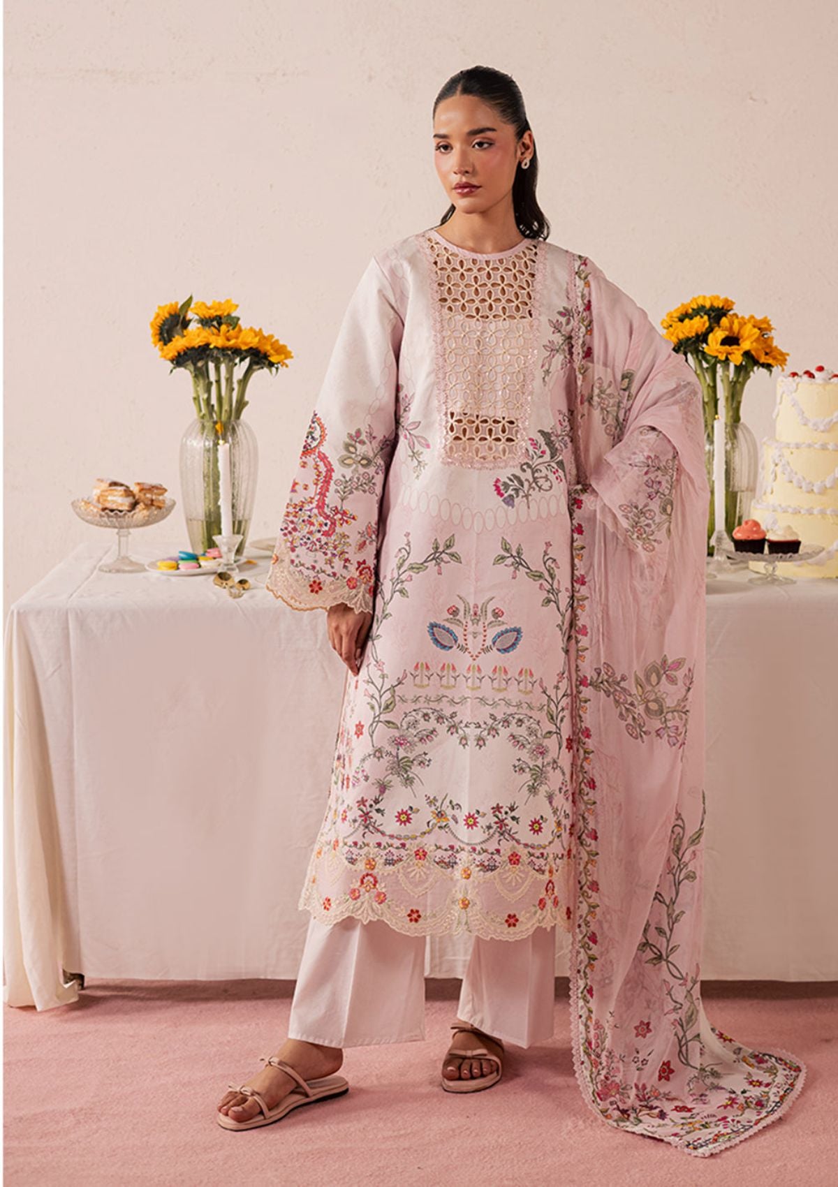 Mahnur Jahaan Lawn'26 MJ-02