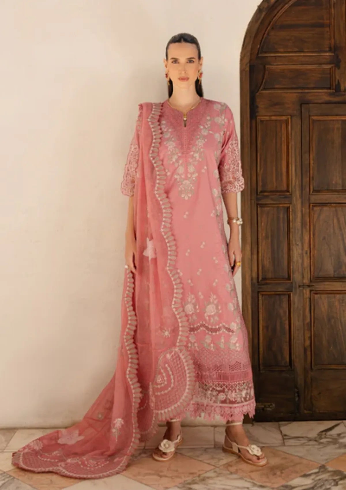 mohsin-saeed-fabrics-designer-daily-wear-formal-and-wedding-suits-within-budget-This-product-is-from-marjjan-ruhi-luxury-lawn25-mll-02-b-pink-is-available-on-Mohsin-saeed-fabrics-website.