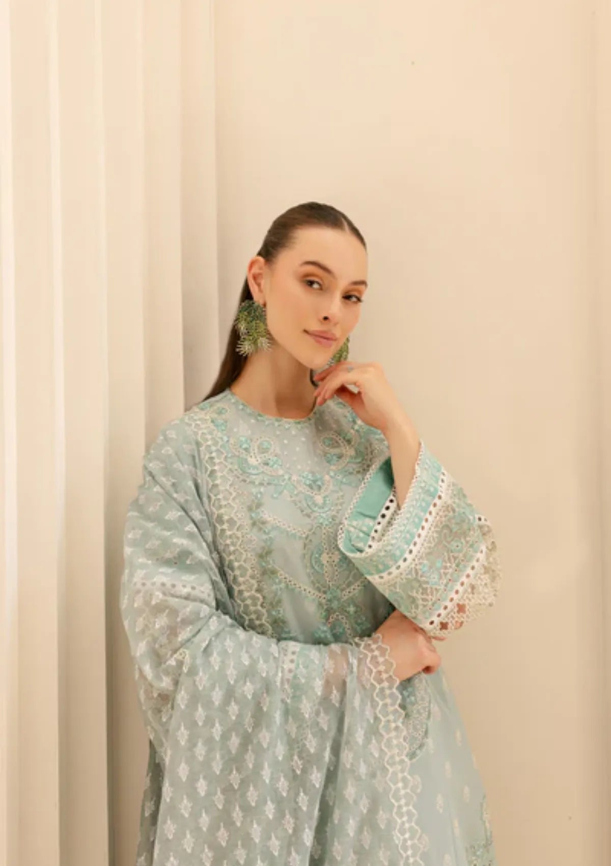 mohsin-saeed-fabrics-designer-daily-wear-formal-and-wedding-suits-within-budget-This-product-is-from-marjjan-ruhi-luxury-lawn25-mll-05-b-ferozi-is-available-on-Mohsin-saeed-fabrics-website.