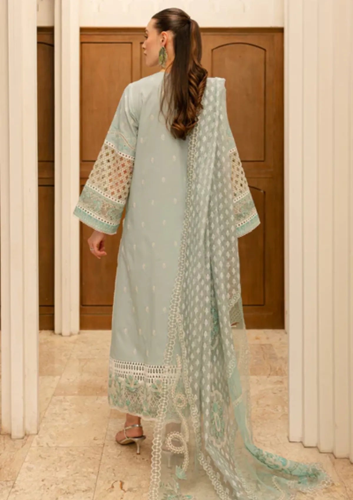 mohsin-saeed-fabrics-designer-daily-wear-formal-and-wedding-suits-within-budget-This-product-is-from-marjjan-ruhi-luxury-lawn25-mll-05-b-ferozi-is-available-on-Mohsin-saeed-fabrics-website.