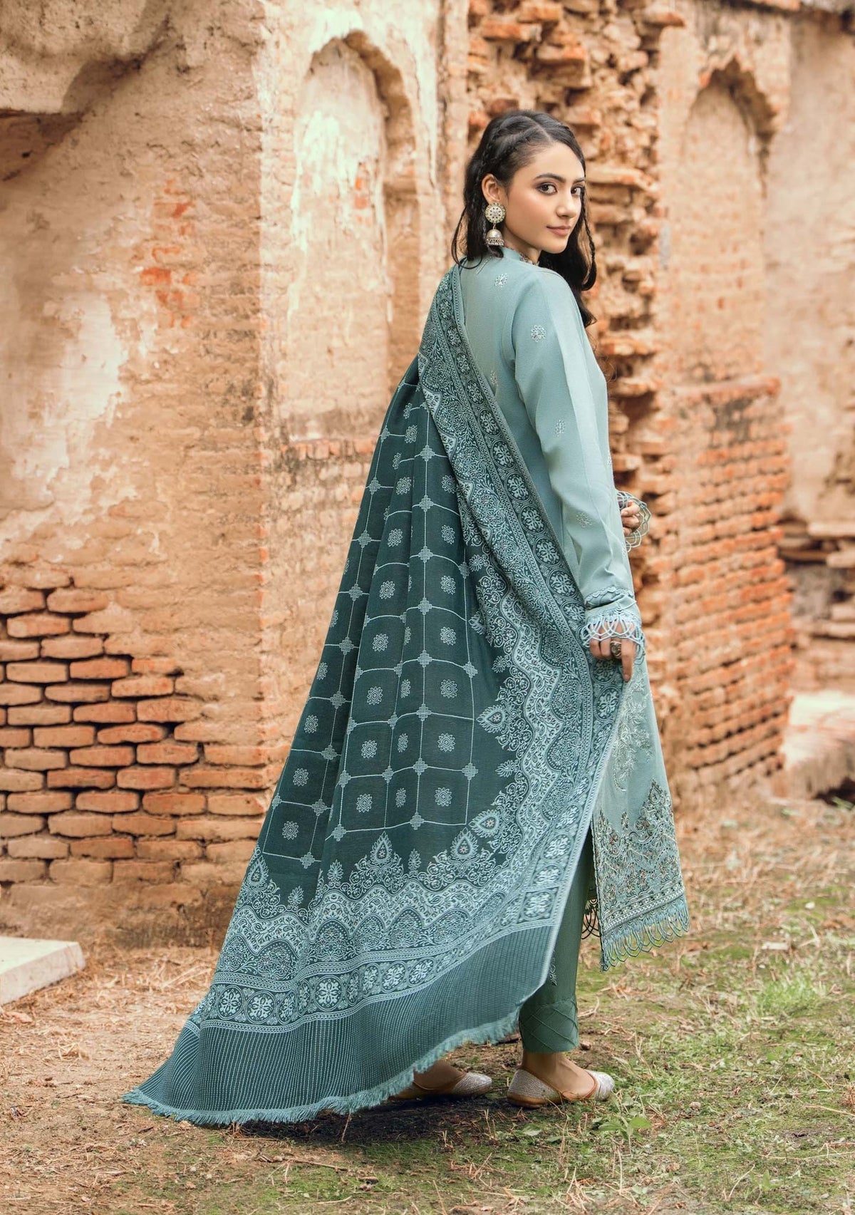 Mahrosh by Panache'24 D-08