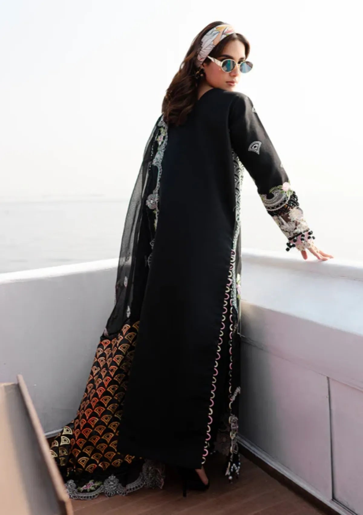 mohsin-saeed-fabrics-designer-daily-wear-formal-and-wedding-suits-within-budget-This-product-is-from-parishay-monaco-luxury-lawn25-is-available-on-Mohsin-saeed-fabrics-website.