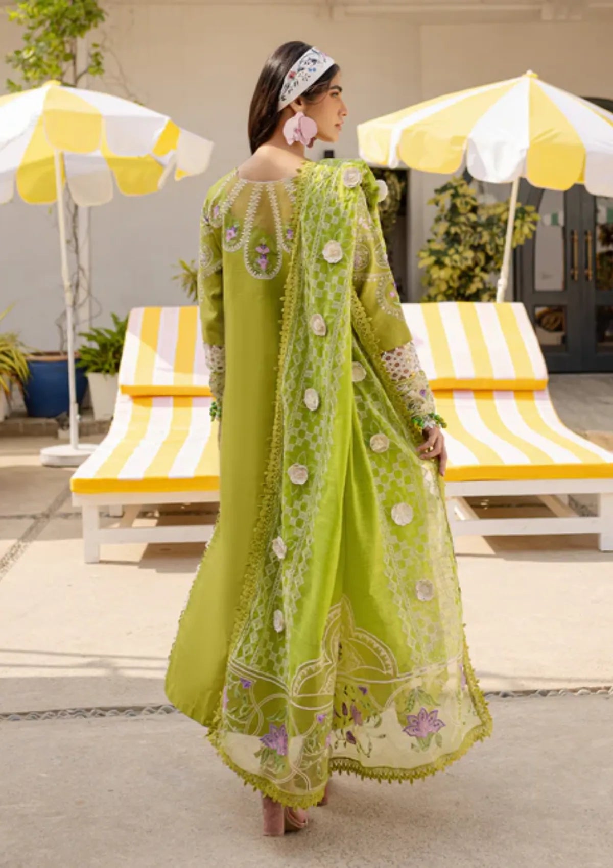 mohsin-saeed-fabrics-designer-daily-wear-formal-and-wedding-suits-within-budget-This-product-is-from-parishay-monaco-luxury-lawn25-ms-04-is-available-on-Mohsin-saeed-fabrics-website.