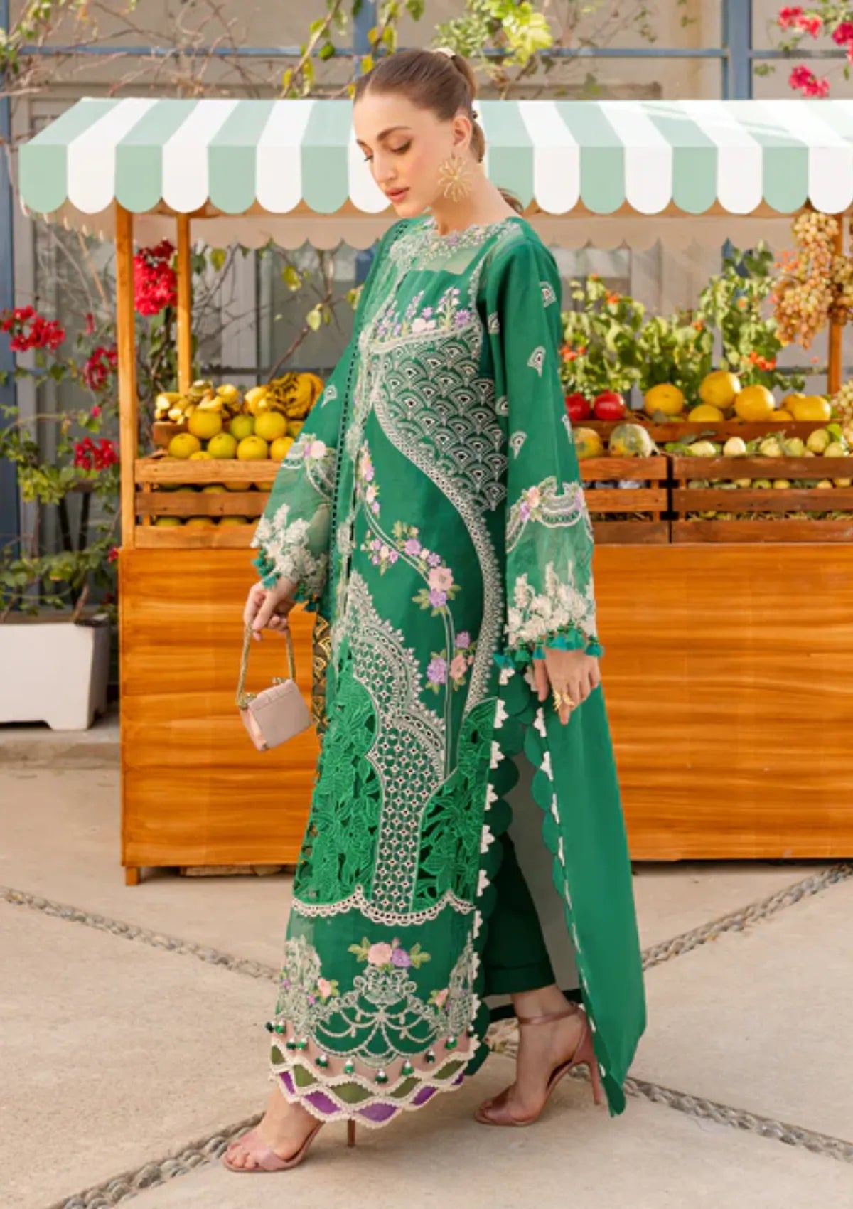 mohsin-saeed-fabrics-luxury-fashion-collection-daily-wear-wedding-and-formal-in-budget-This-product-is-from-parishay-monaco-luxury-lawn25-ms-09-is-available-on-Mohsin-saeed-fabrics-website.