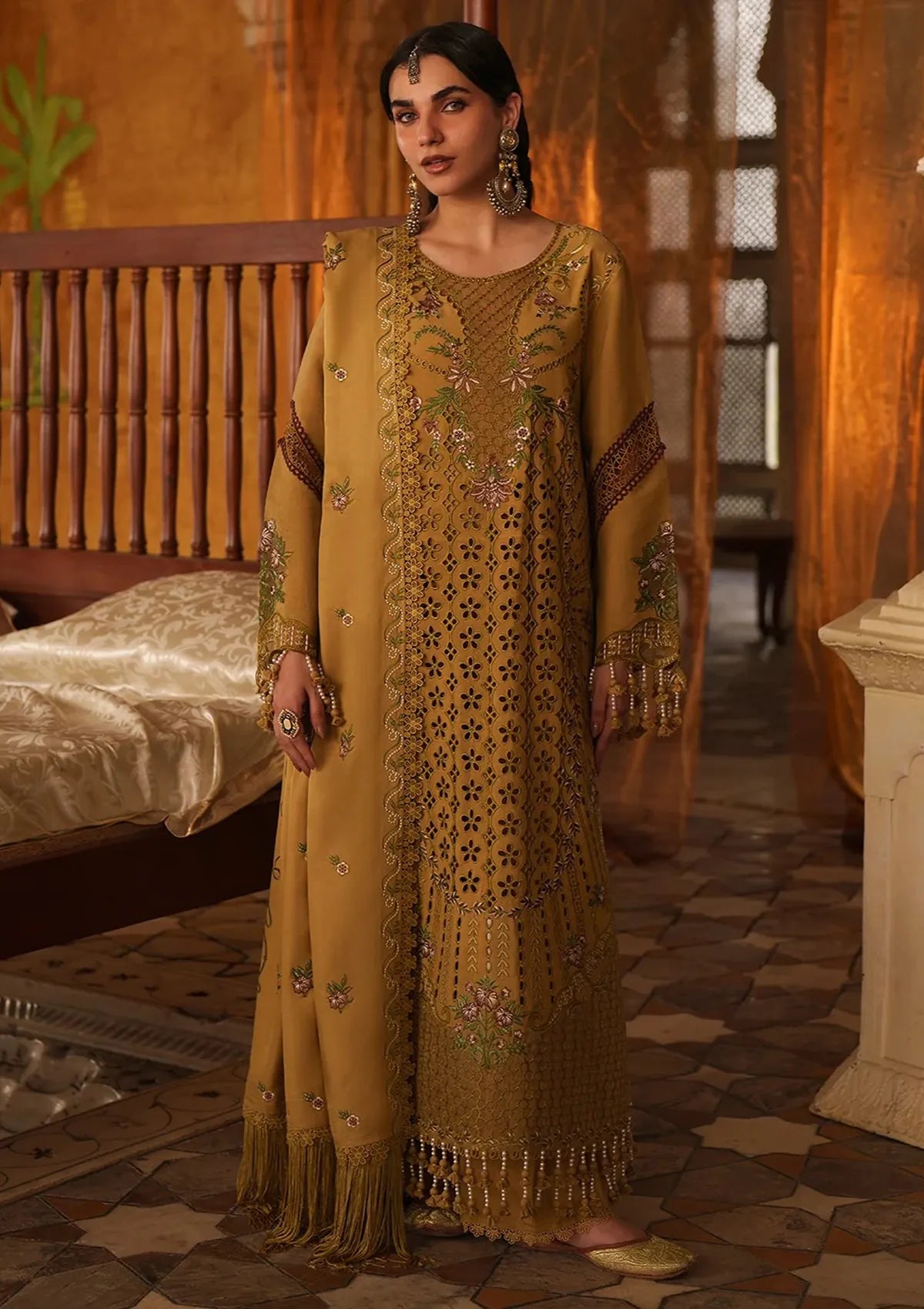 Mahnur Mastani Luxury Winter '26 MS-09