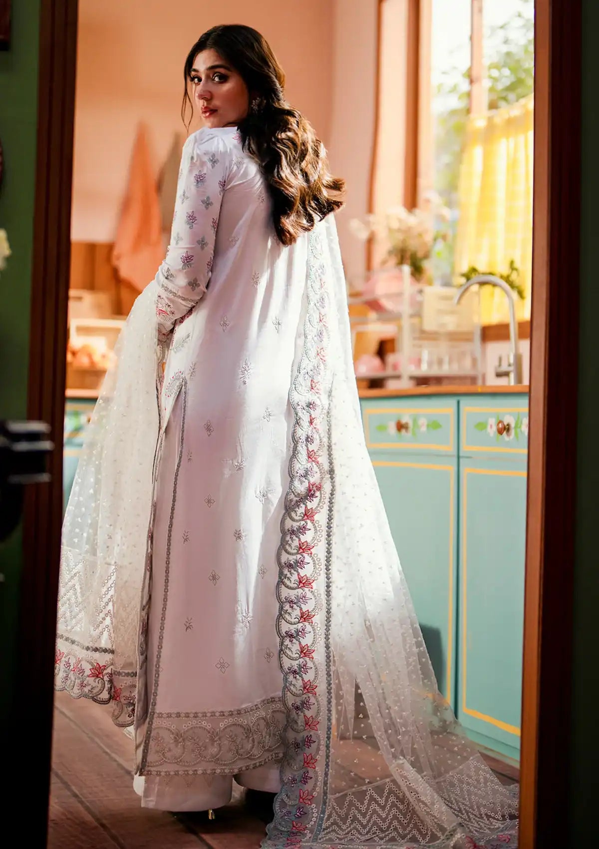 Maryum N Maria Luxury Lawn'24 MS-554 Fatin