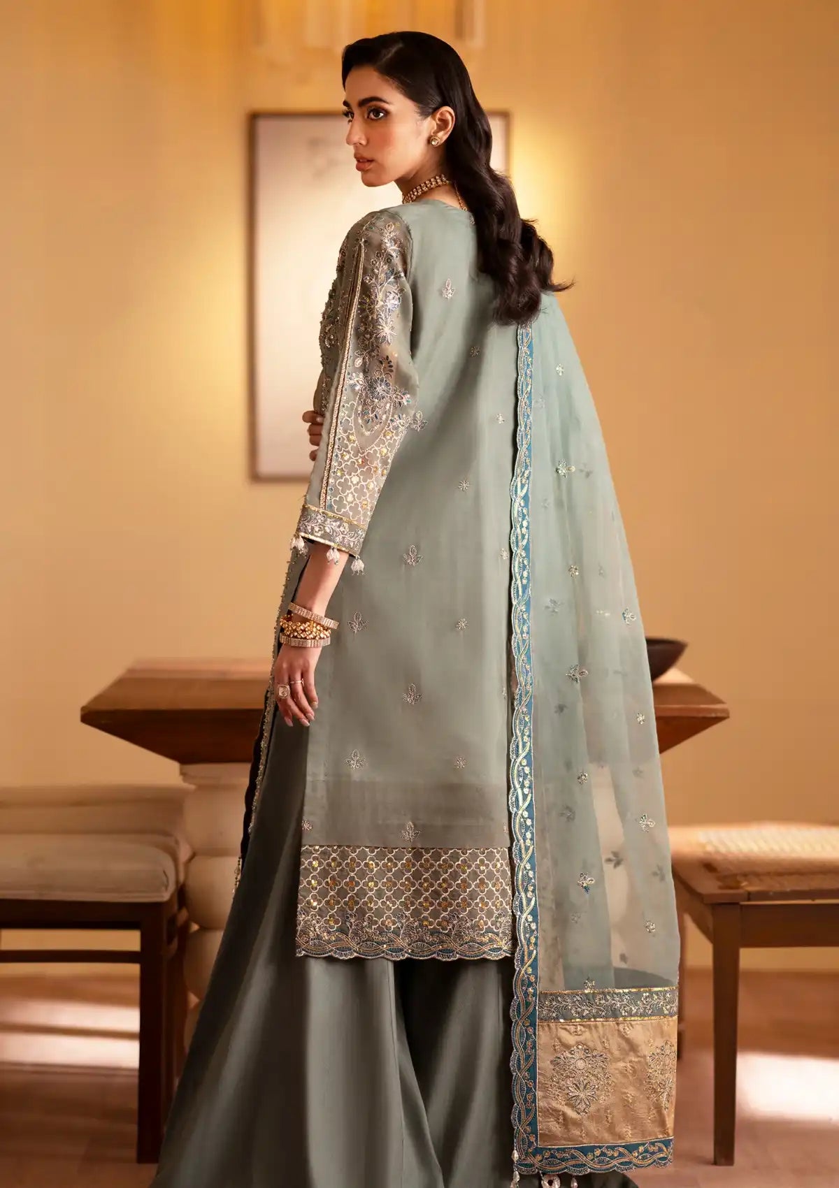 Emaan Adeel Romainsiyyah Luxury Formal'24 ROHEEN