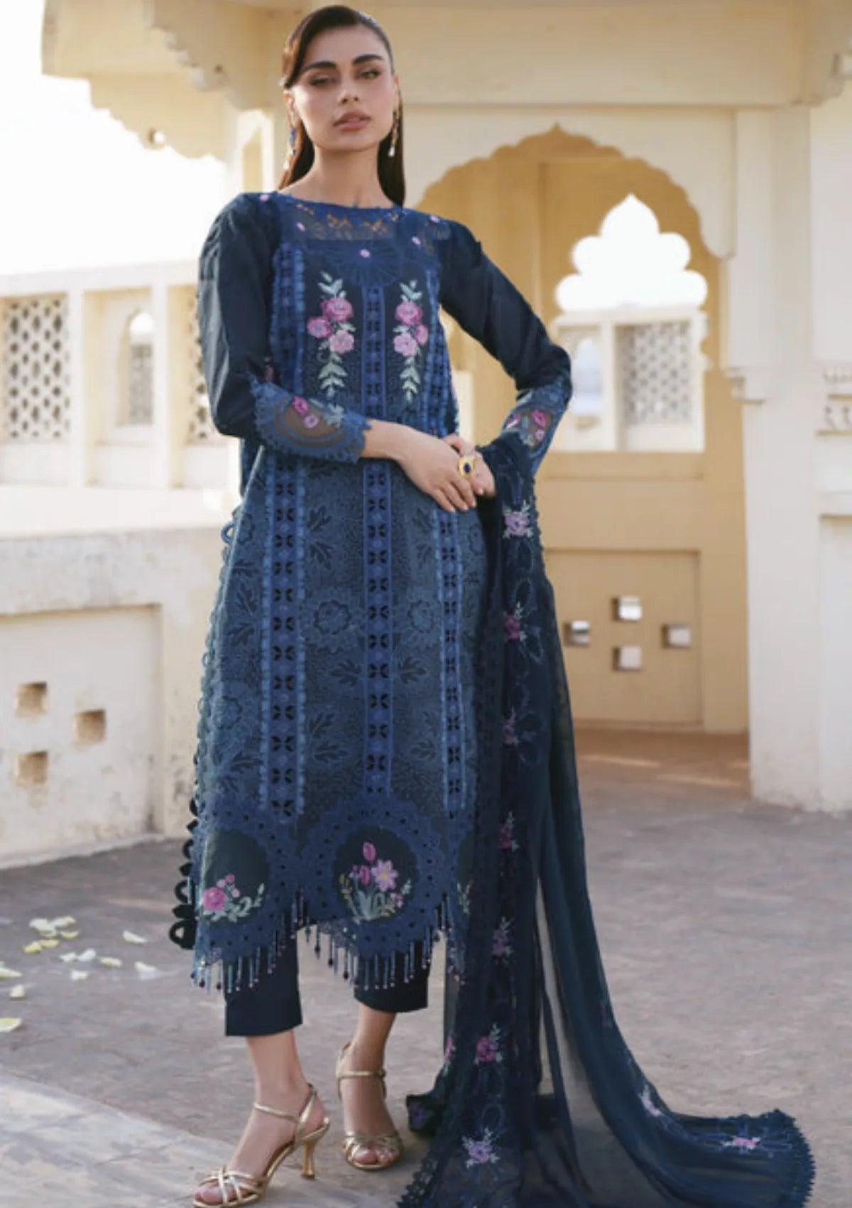 Parishay Shangrila Lawn'26 SLA-06