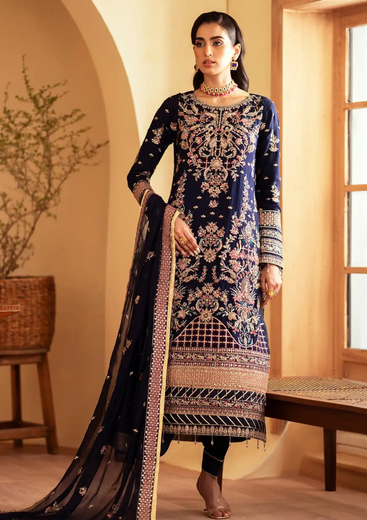 Emaan Adeel Romansiyyah Luxury Formal'24 NAGEENA