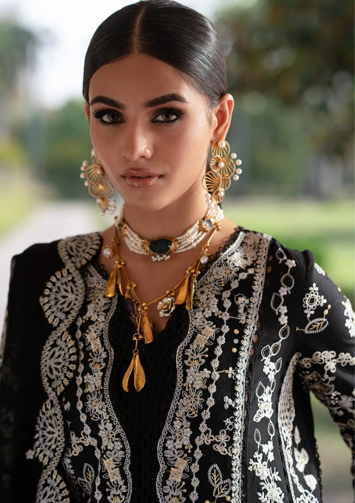 mohsin-saeed-fabrics-luxury-fashion-collection-daily-wear-wedding-and-formal-in-budget-This-product-is-from-zarposh-celia-luxury-lawn25-is-available-on-Mohsin-saeed-fabrics-website.