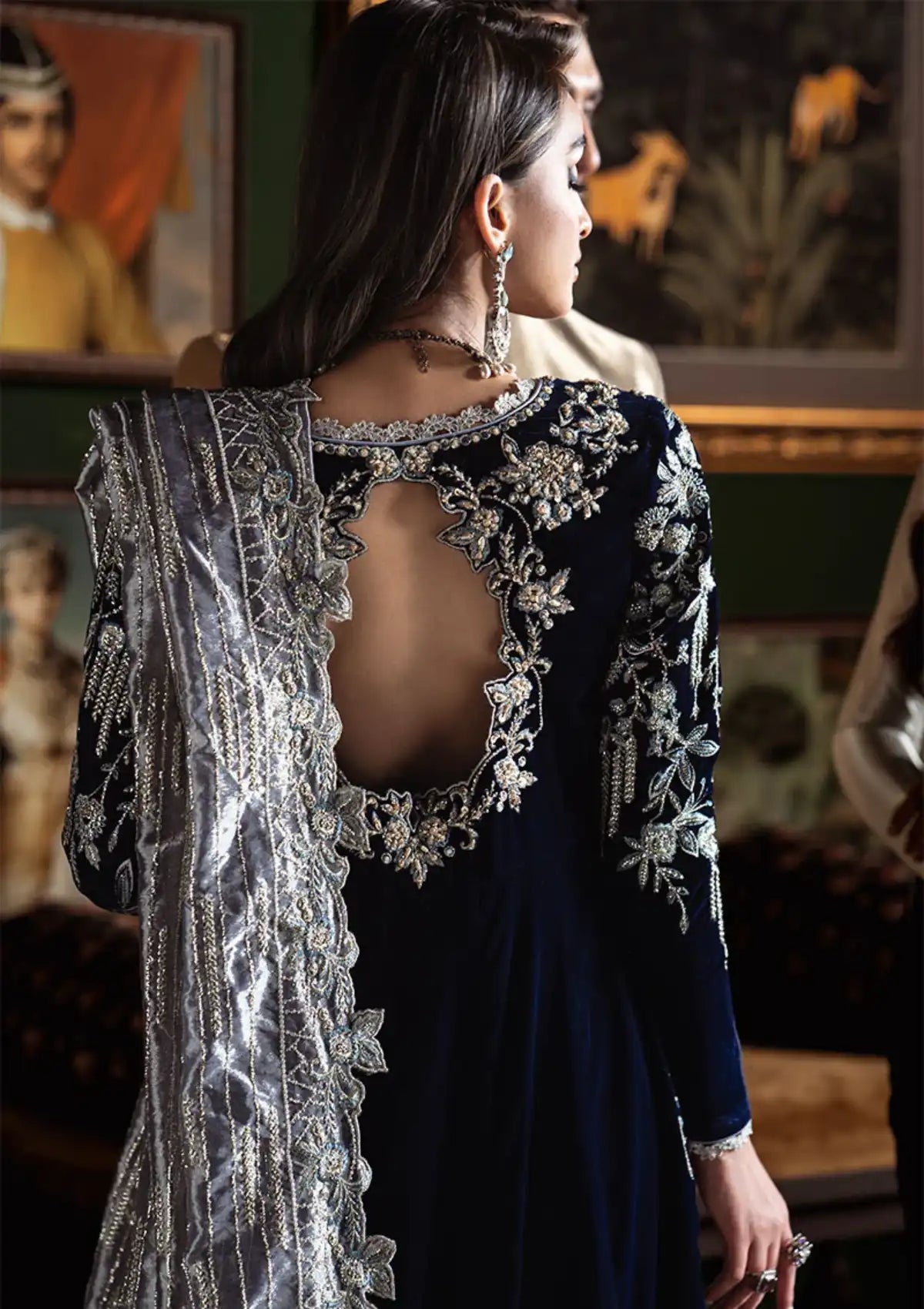 Mushq Niloufer Velvet Edit'23 MV-03 YASMIN - Mohsin Saeed Fabrics