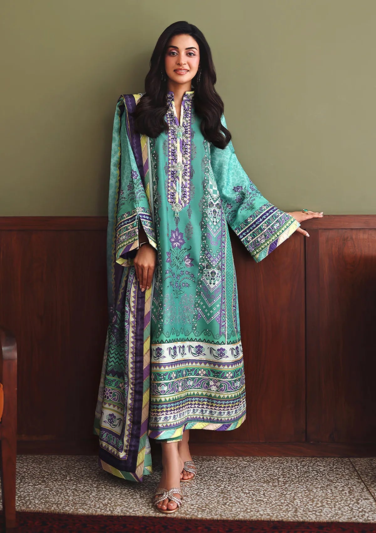 Mushq Nirvana Unapologetically Luxe'26 D-01 Main Character