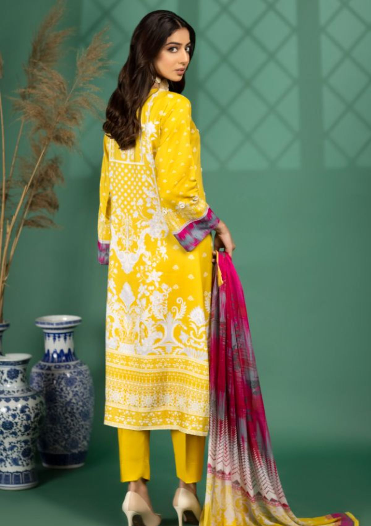 Zahay Naseeb By Manizay'23 D-06 - Mohsin Saeed Fabrics
