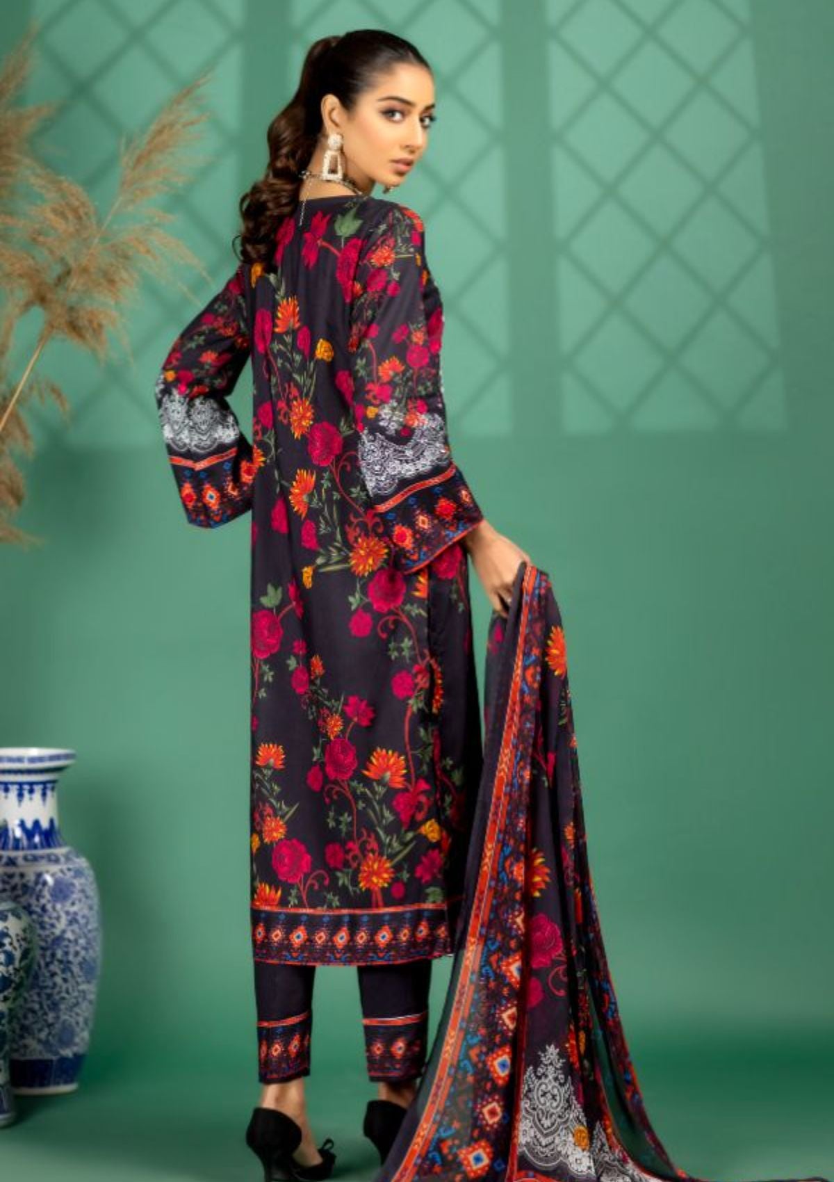 Zahay Naseeb By Manizay'23 D-08 - Mohsin Saeed Fabrics