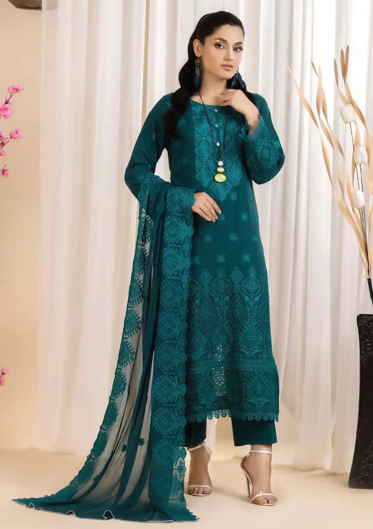 Manizay Dilkash Afsana Emb Karandi'23 D-06 - Mohsin Saeed Fabrics