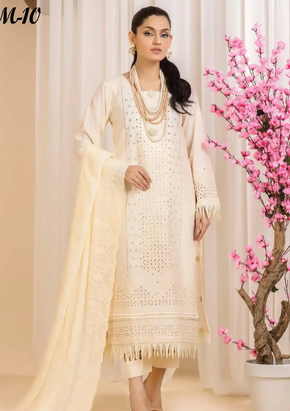 Manizay Dilkash Afsana Emb Karandi'23 D-10 - Mohsin Saeed Fabrics