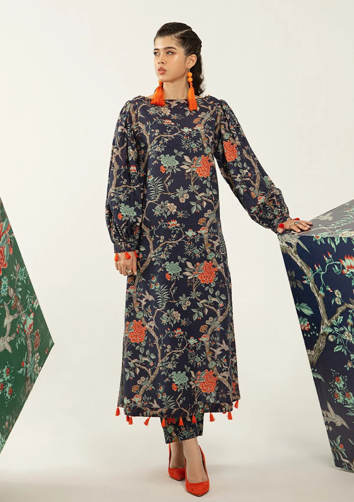 Maria.B M Basics Winter‘23 D-02-A - Mohsin Saeed Fabrics