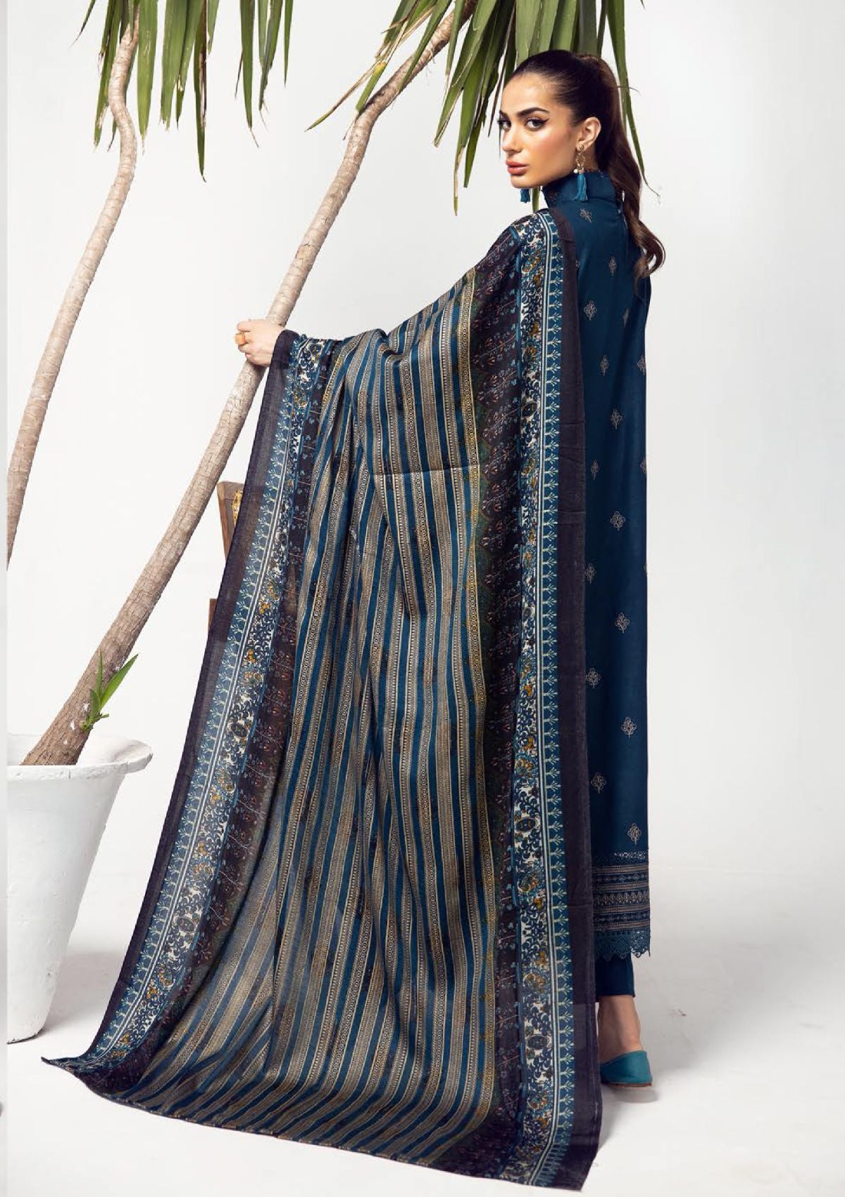 Khoobsurat Meharma Emb Peach Leather'23 M-45 - Mohsin Saeed Fabrics