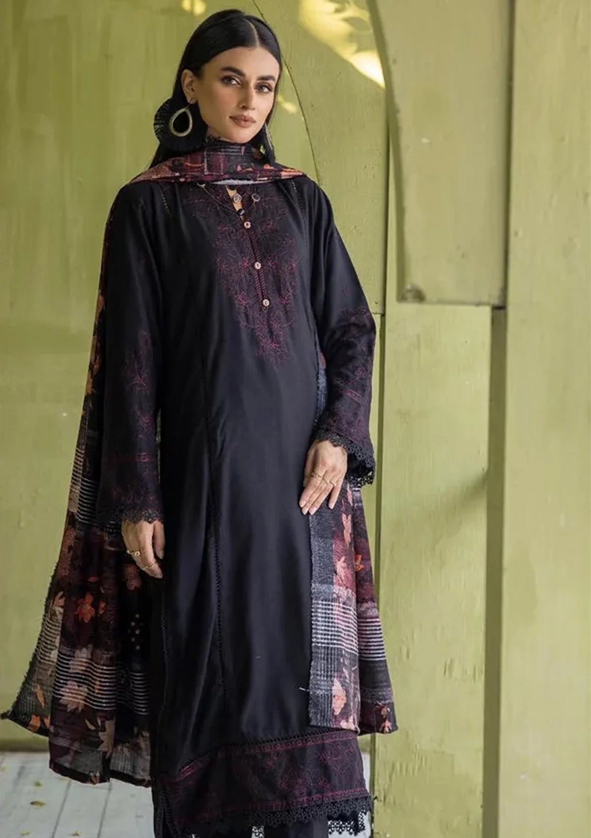 Meharma By Khoobsurat Emb Peach Leather'23 M-01 - Mohsin Saeed Fabrics