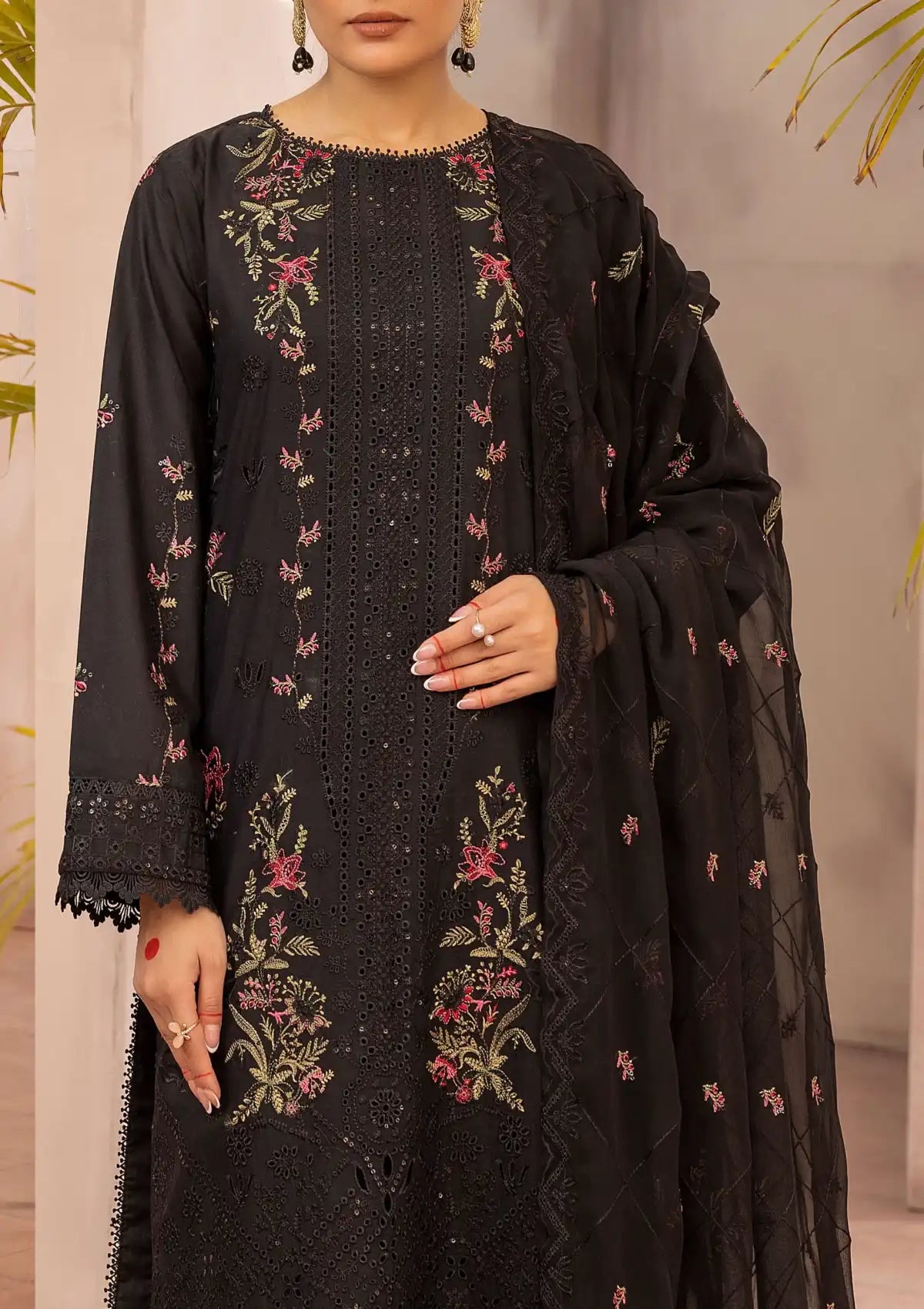 mohsin-saeed-fabrics-luxury-fashion-collection-daily-wear-wedding-and-formal-in-budget-This-product-is-from-meharma-ibteda-emb-lawn25-km-05-is-available-on-Mohsin-saeed-fabrics-website.