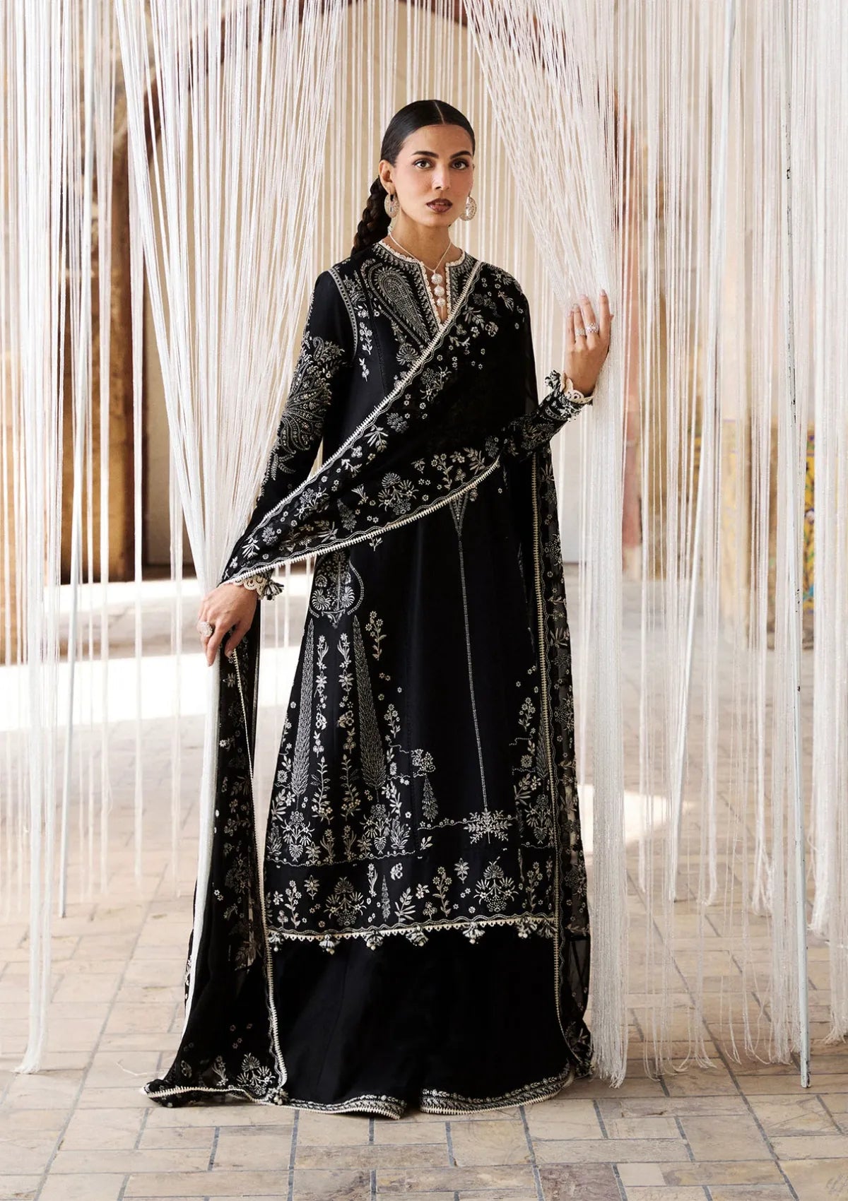 Hussain Rehar Zan Luxury Lawn'26 -Meshki