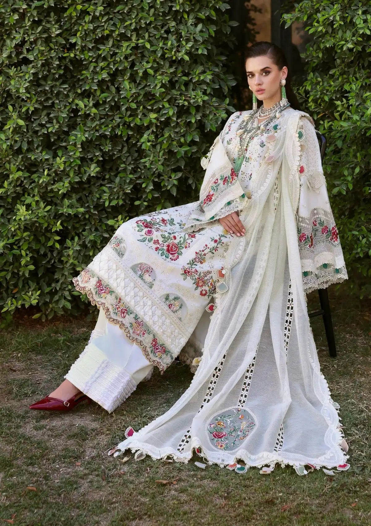 mohsin-saeed-fabrics-luxury-fashion-collection-daily-wear-wedding-and-formal-in-budget-This-product-is-from-republic-kalani-eid-luxury-lawn25-mira-is-available-on-Mohsin-saeed-fabrics-website.