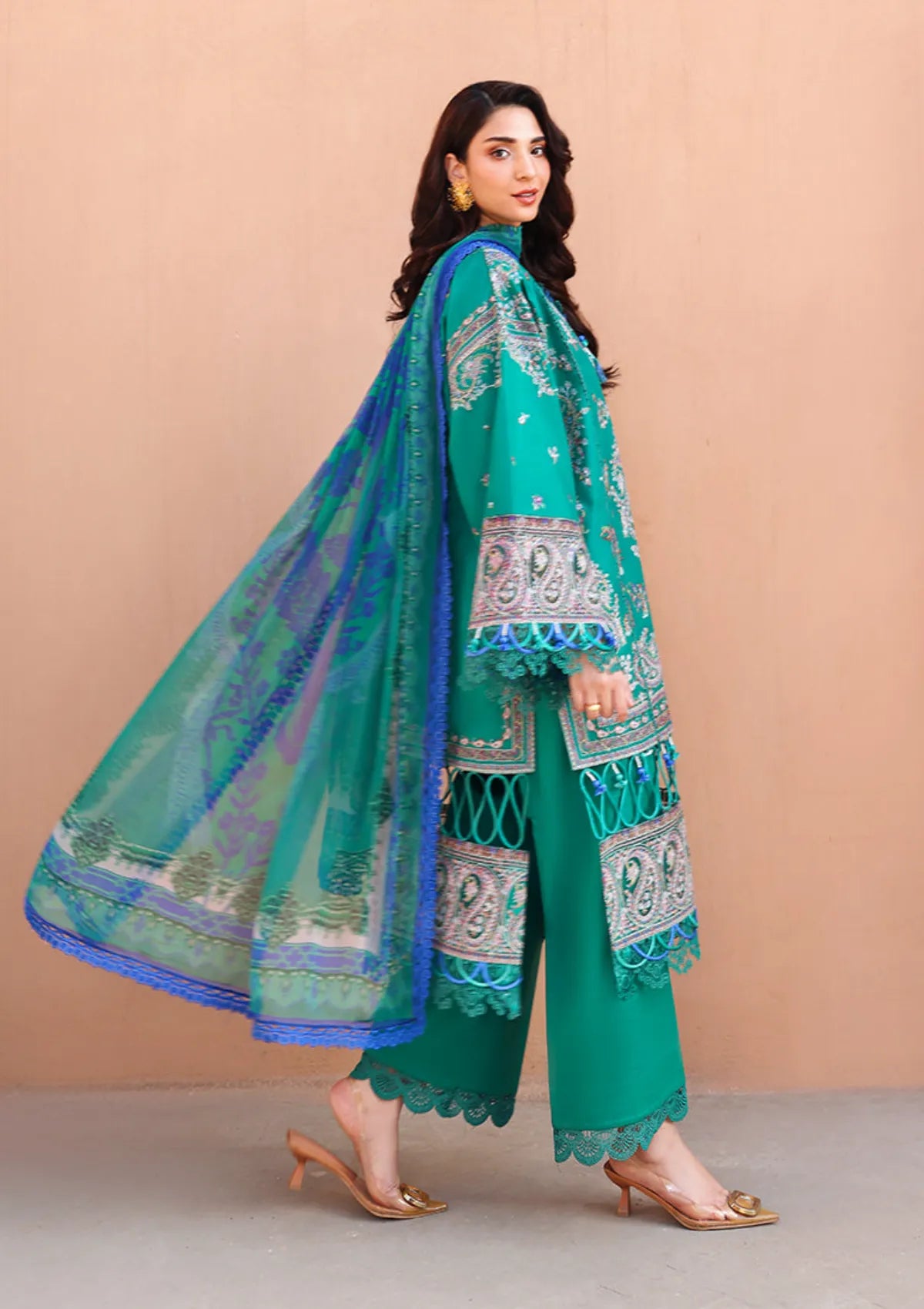 Roheenaz Summer Reverie Luxury Lawn'26 D-208 Moonveil