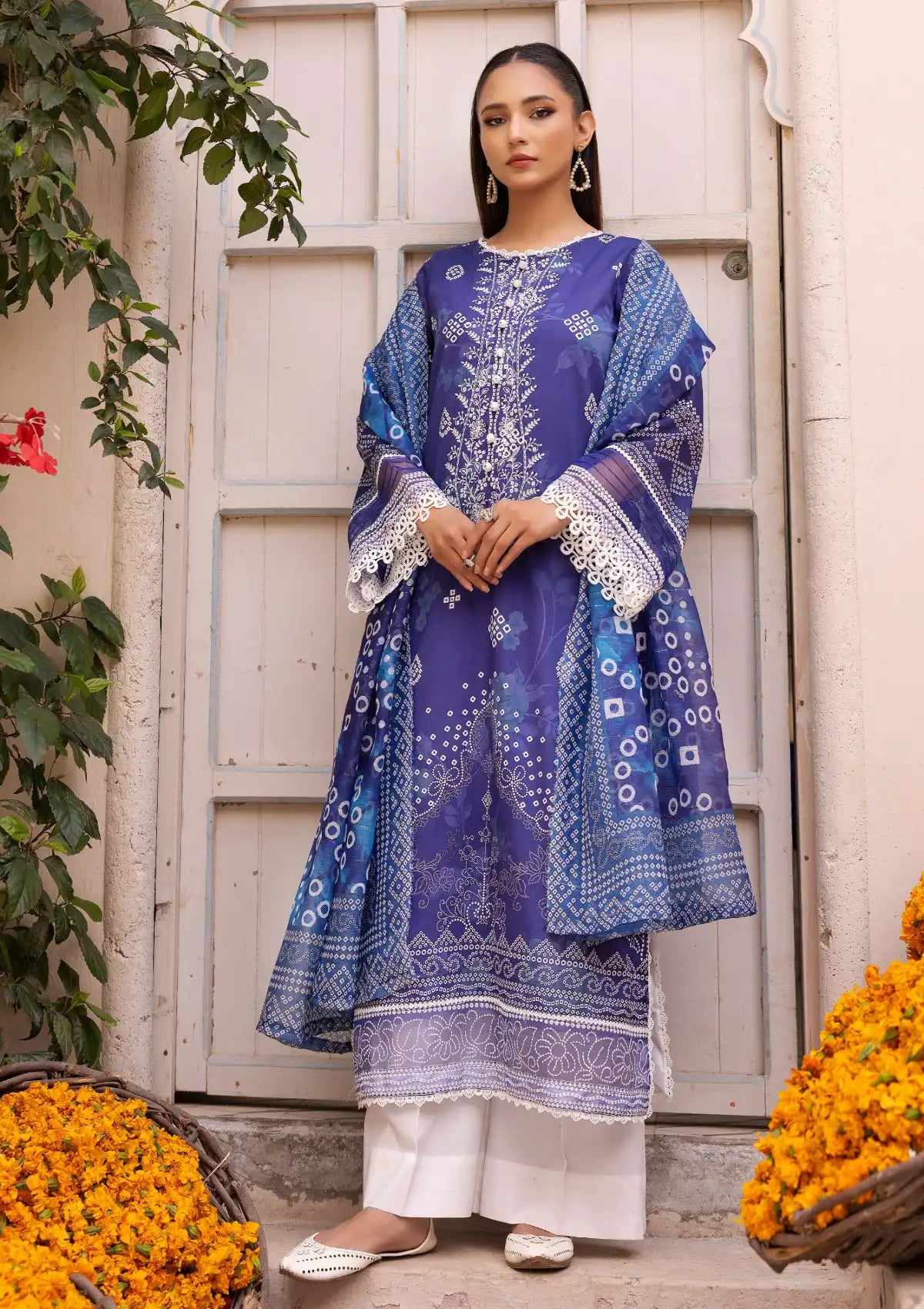 mohsin-saeed-fabrics-affordable-luxury-outfits-for-daily-formal-and-wedding-wear-This-product-is-from-nur-morni-signature-lawn25-mn-09-is-available-on-Mohsin-saeed-fabrics-website.