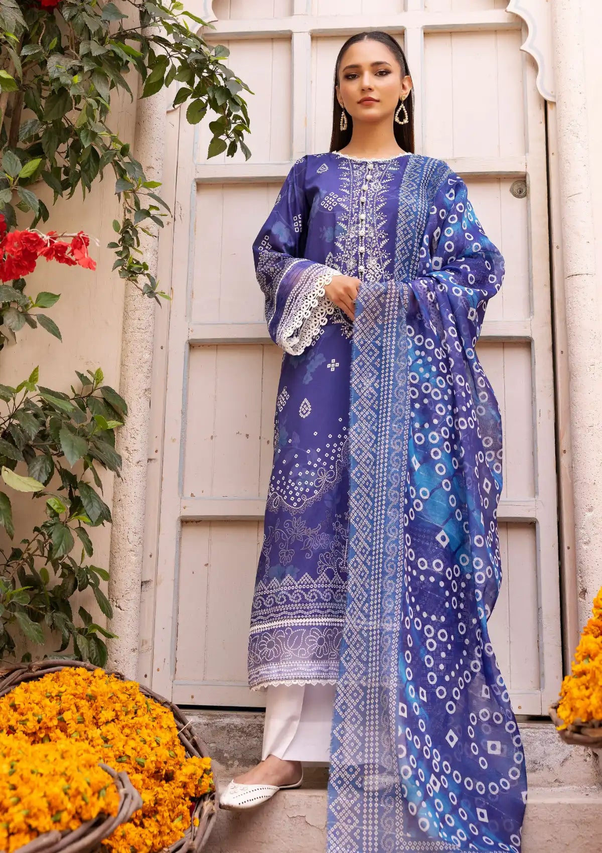 mohsin-saeed-fabrics-affordable-luxury-outfits-for-daily-formal-and-wedding-wear-This-product-is-from-nur-morni-signature-lawn25-mn-09-is-available-on-Mohsin-saeed-fabrics-website.