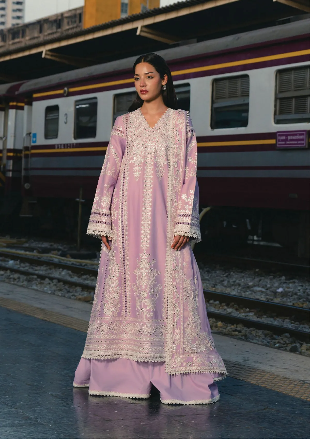 Afrozeh Mulakaat Festive Lawn'26 FWU-0051 DILNASHEEN