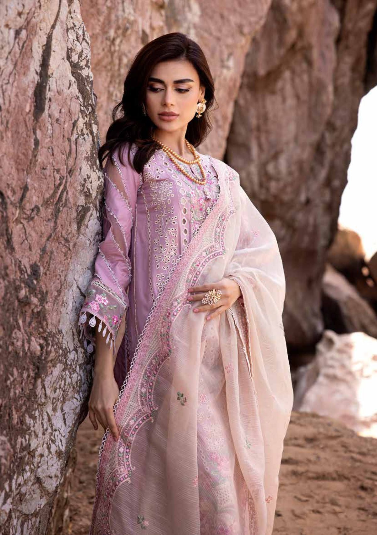 Muscari Luxury Lawn'24 MLEC-917 - Mohsin Saeed Fabrics