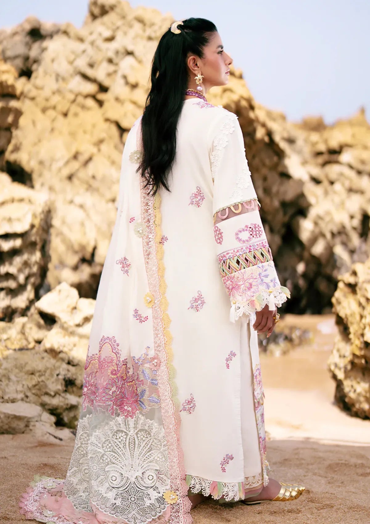 mohsin-saeed-fabrics-affordable-luxury-outfits-for-daily-formal-and-wedding-wear-This-product-is-from-ajr-dastan-luxury-lawn25-d-06-muse-is-available-on-Mohsin-saeed-fabrics-website.