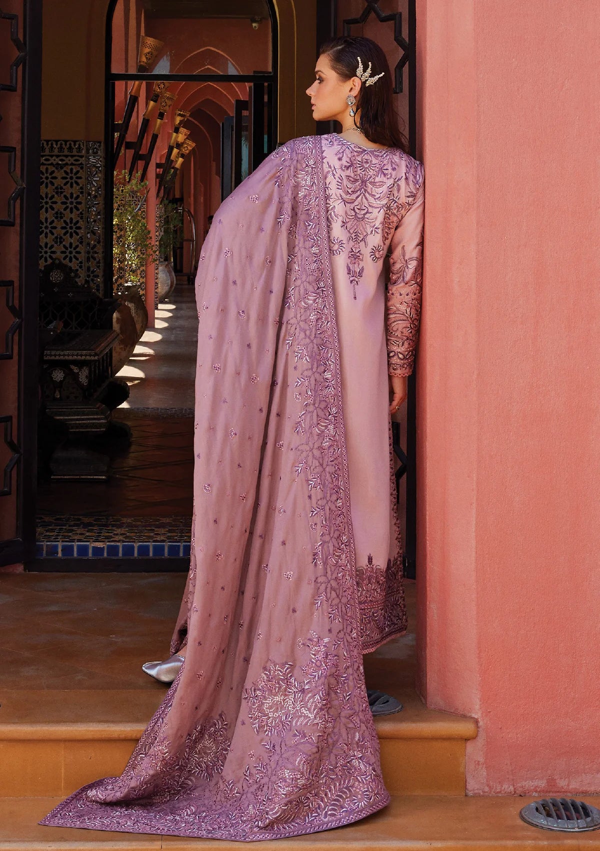 Mushq Winter Sateen Shawl'23 MNW-07 - Mohsin Saeed Fabrics