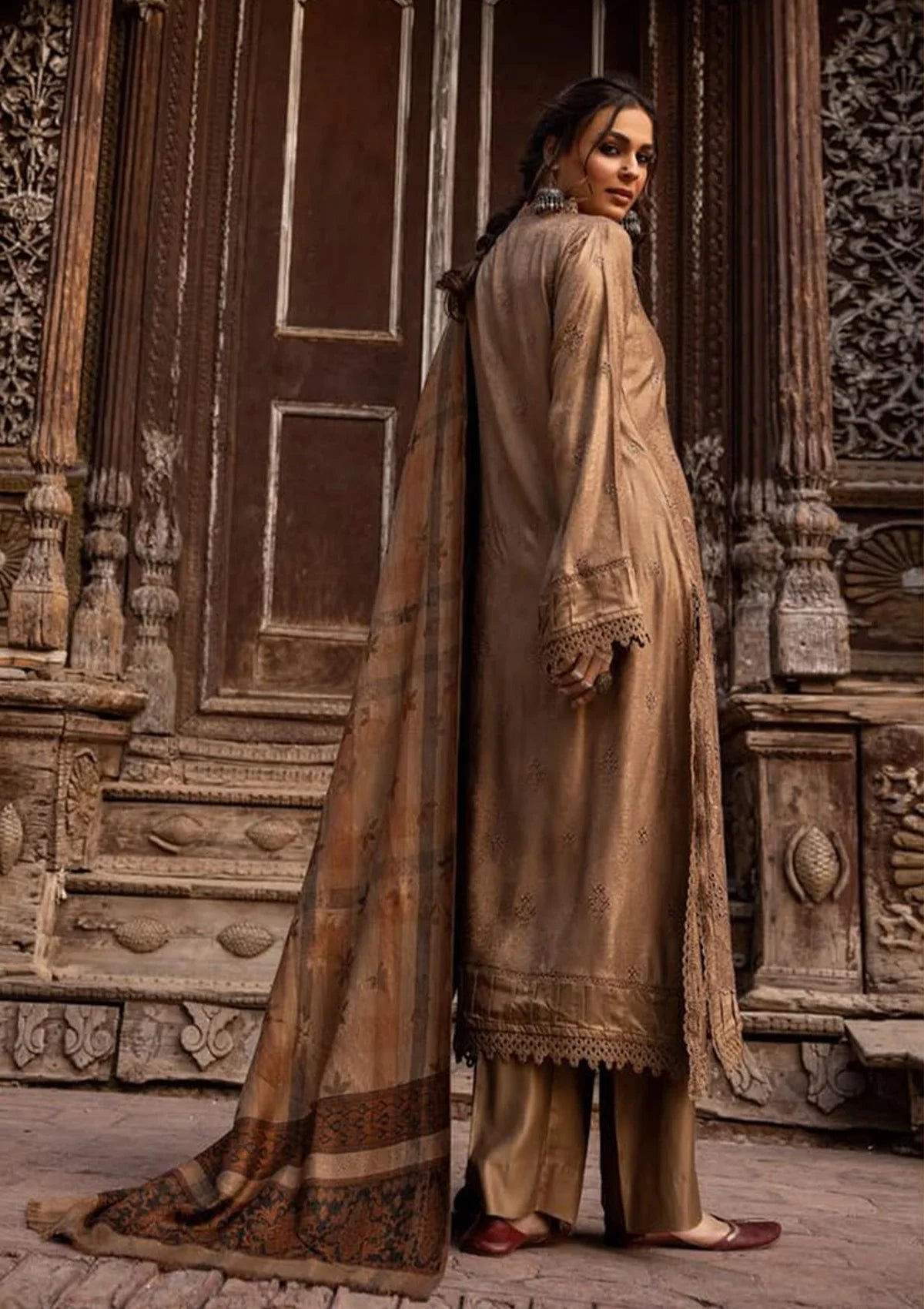 Muskan By Khoobsurat Emb Dhanak'23 M-70 - Mohsin Saeed Fabrics