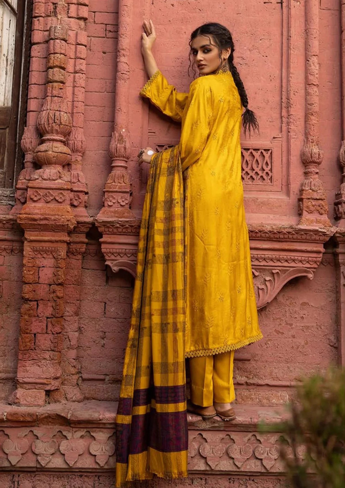 Muskan By Khoobsurat Emb Dhanak'23 M-73 - Mohsin Saeed Fabrics
