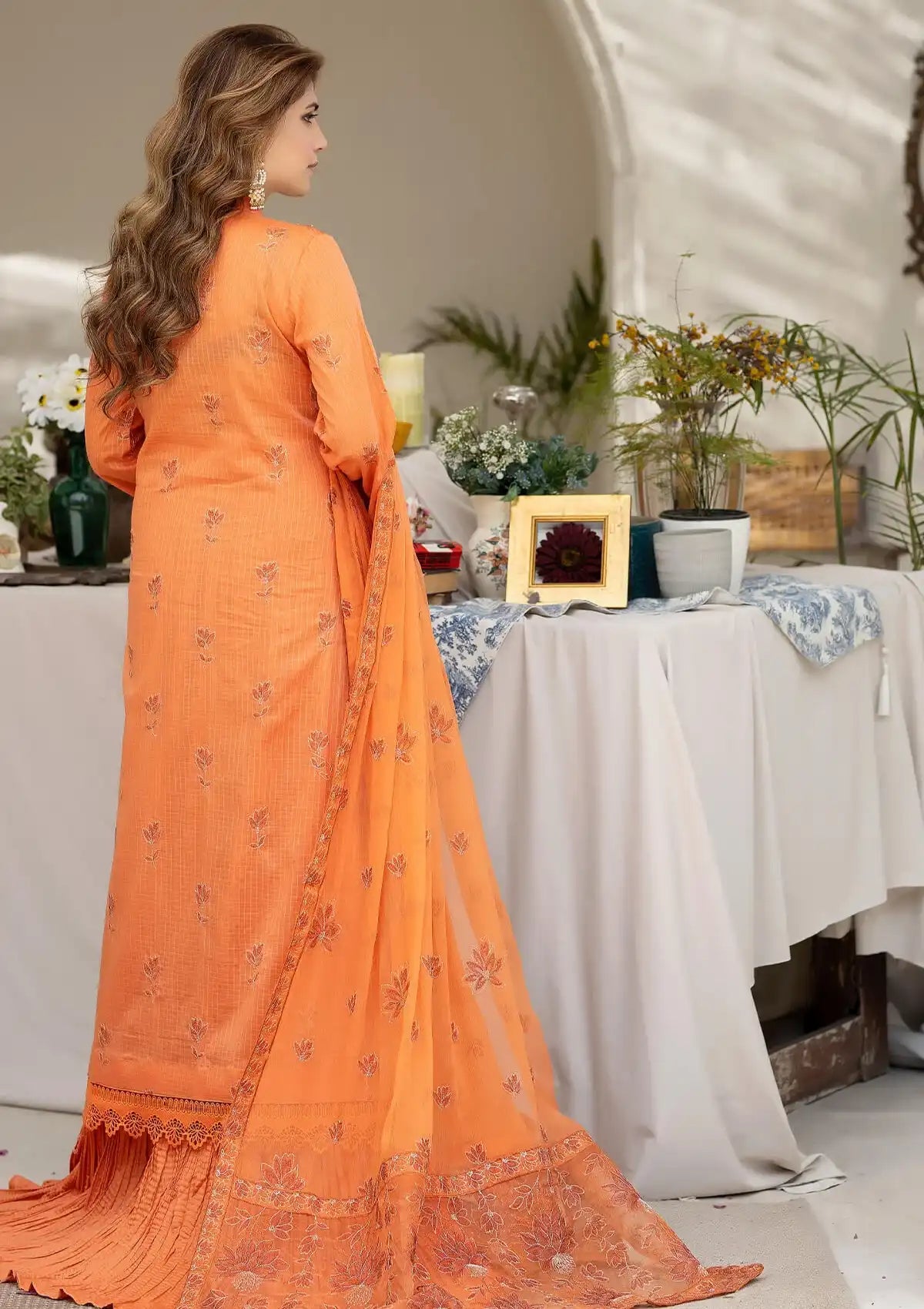 Noor-e-Fajar By Raeesa Apana Lawn'24 Vol-02 NF-1306 - Mohsin Saeed Fabrics