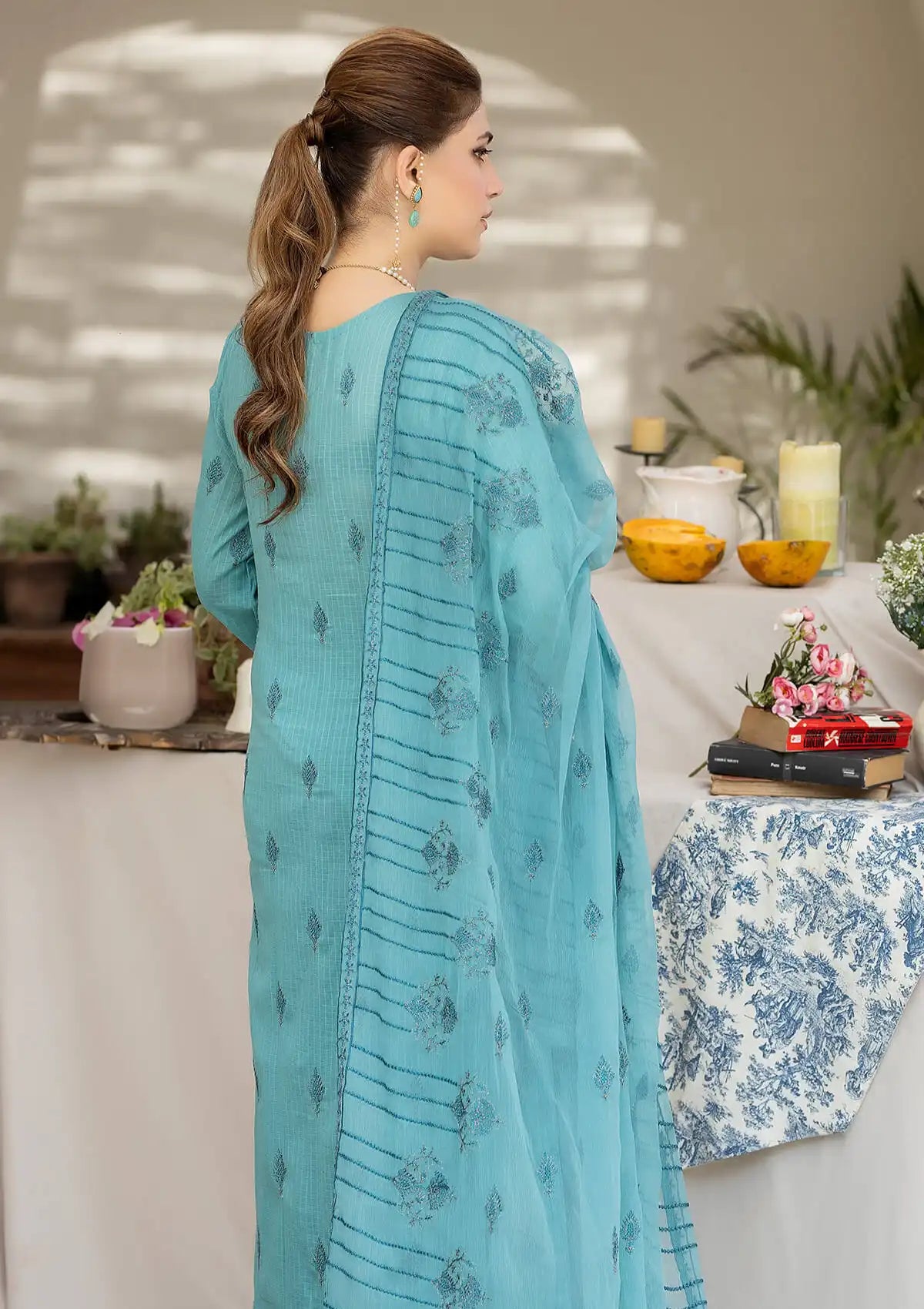 Noor-e-Fajar By Raeesa Apana Lawn'24 Vol-02 NF-1307 - Mohsin Saeed Fabrics