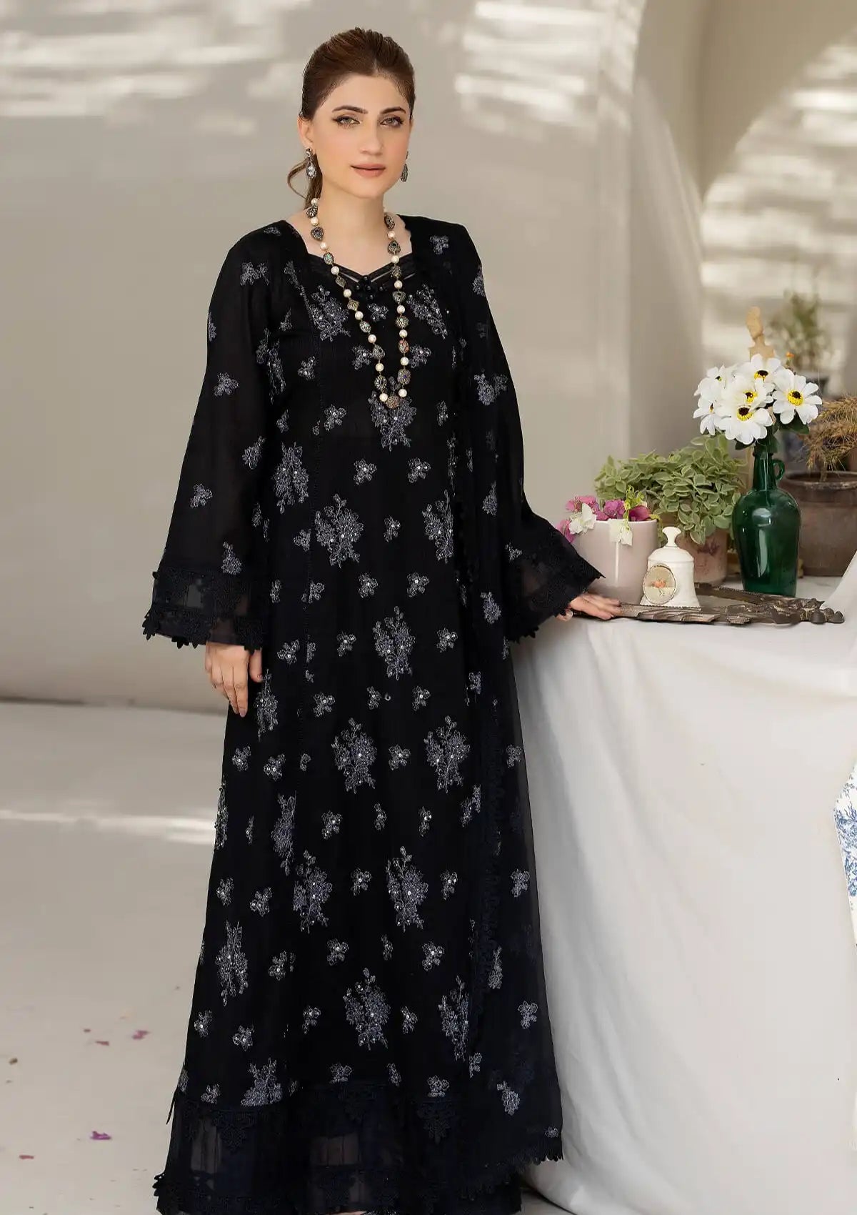 Noor-e-Fajar By Raeesa Apana Lawn'24 Vol-02 NF-1308 - Mohsin Saeed Fabrics