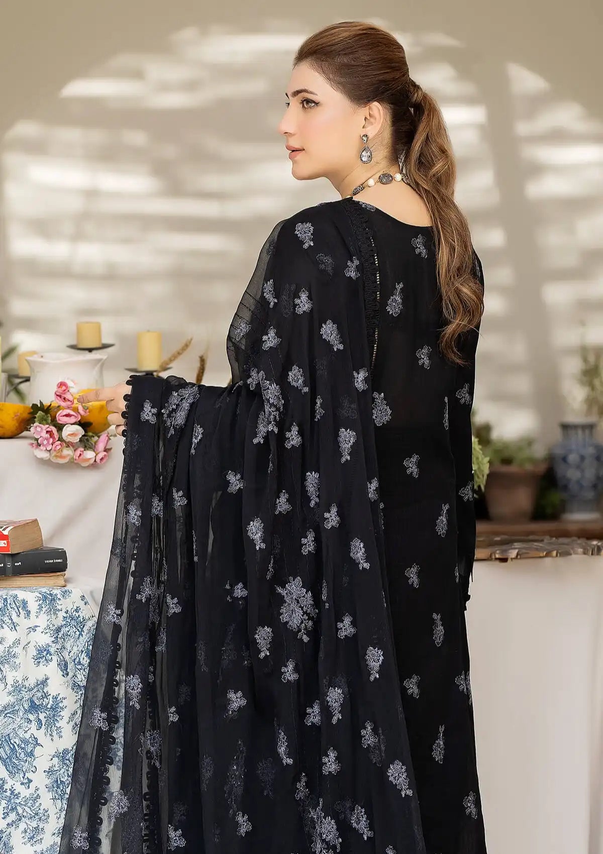 Noor-e-Fajar By Raeesa Apana Lawn'24 Vol-02 NF-1308 - Mohsin Saeed Fabrics