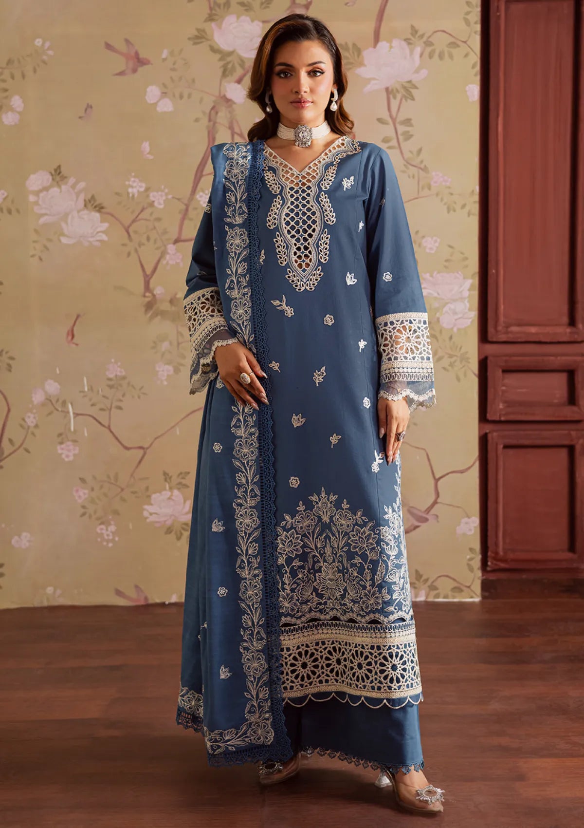 mohsin-saeed-fabrics-is-selling-online-and-in stores-Luxury-daily-wear-wedding-wear-formal-wear-in-budgeted-price-This-product-is-from-nova-by-mahnur25-nk-07-is-available-on-Mohsin-saeed-fabrics-website.