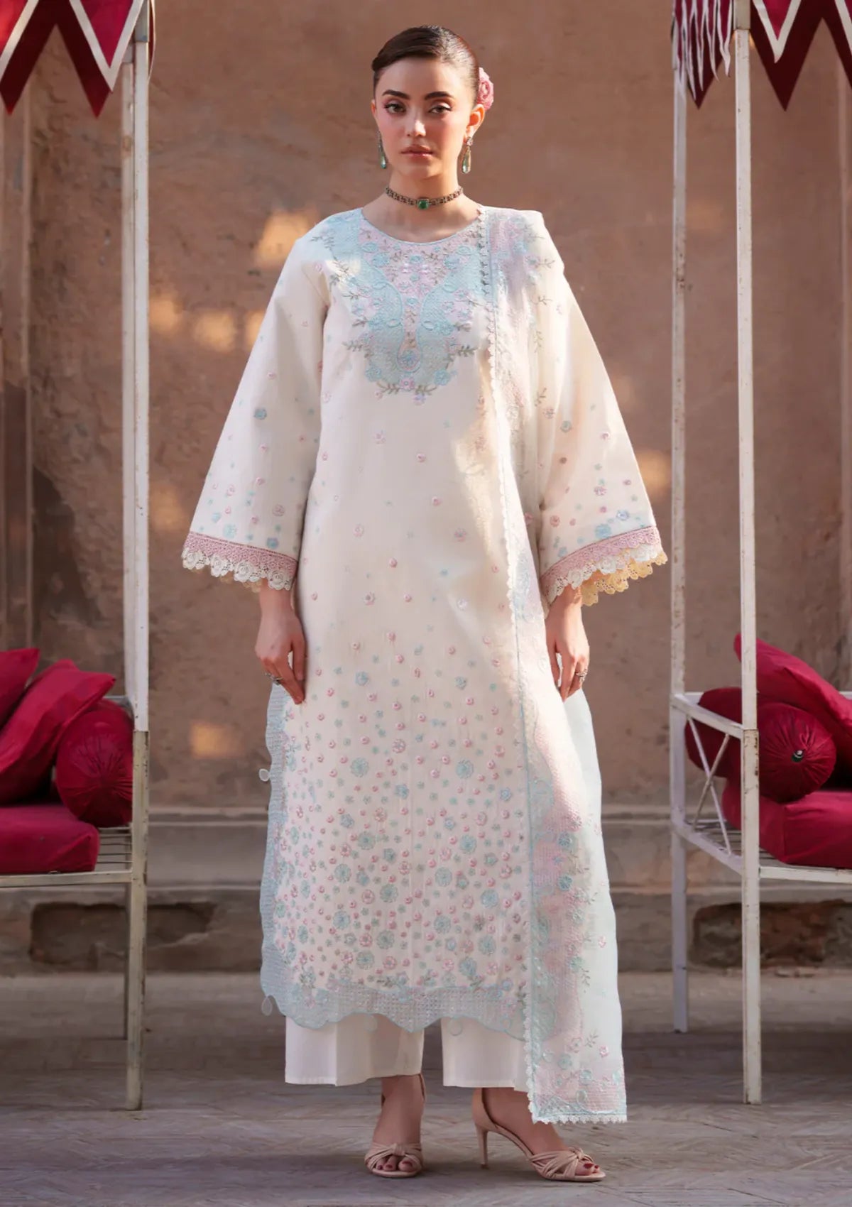 Mahnur Nilofer Luxury Lawn'26 NL-02